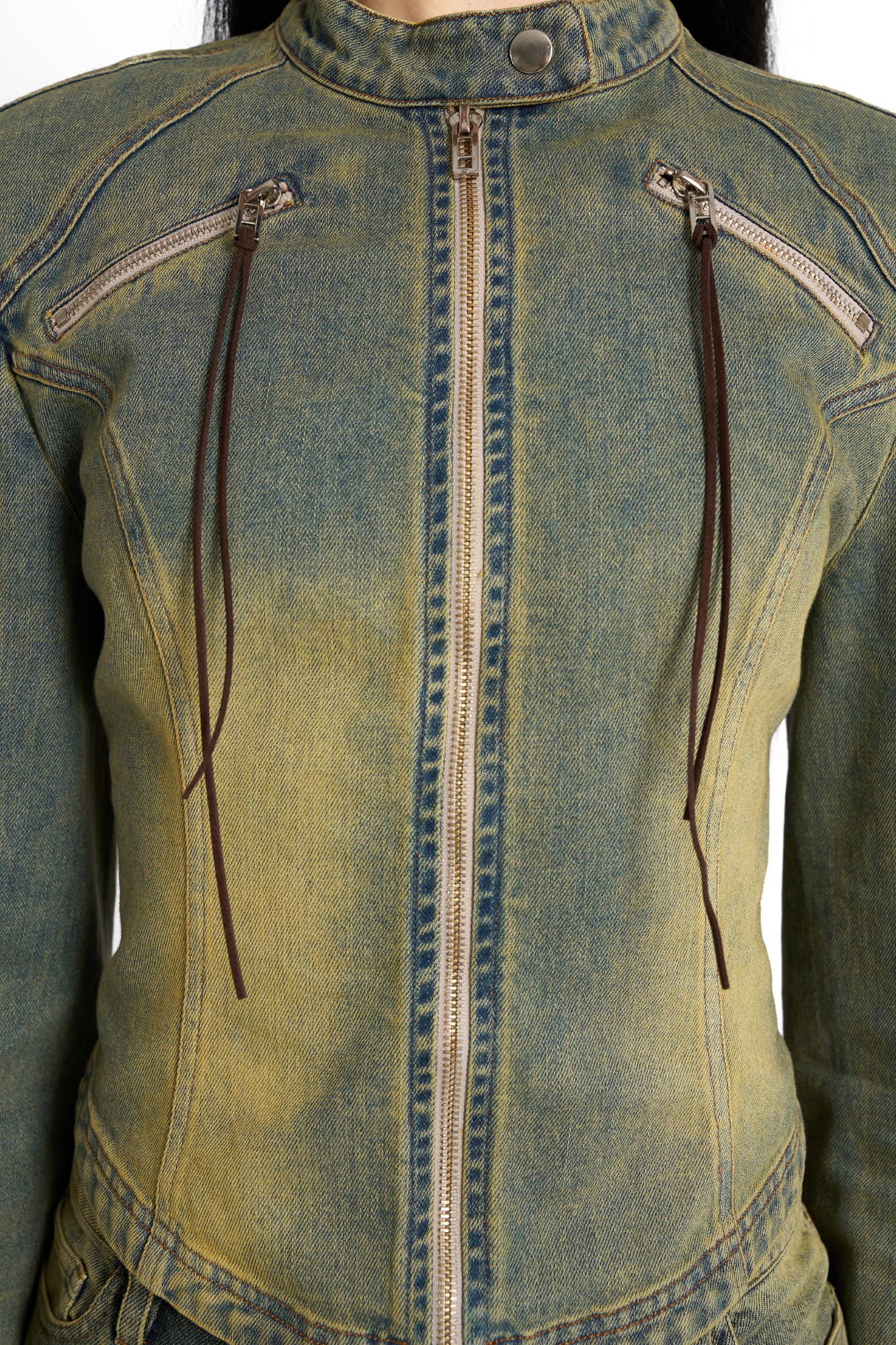 Product image number: 2