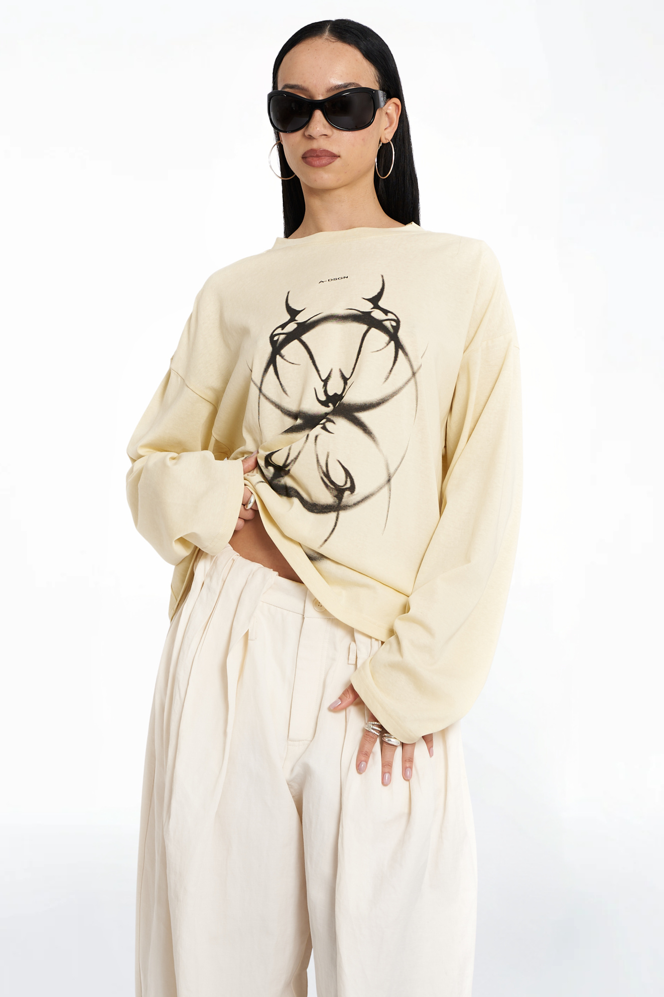 Product image number: 2